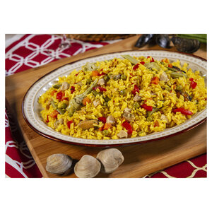 Vigo 19 oz Paella Valenciana Display