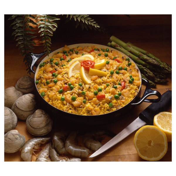 Vigo 19 oz Paella Valenciana Display